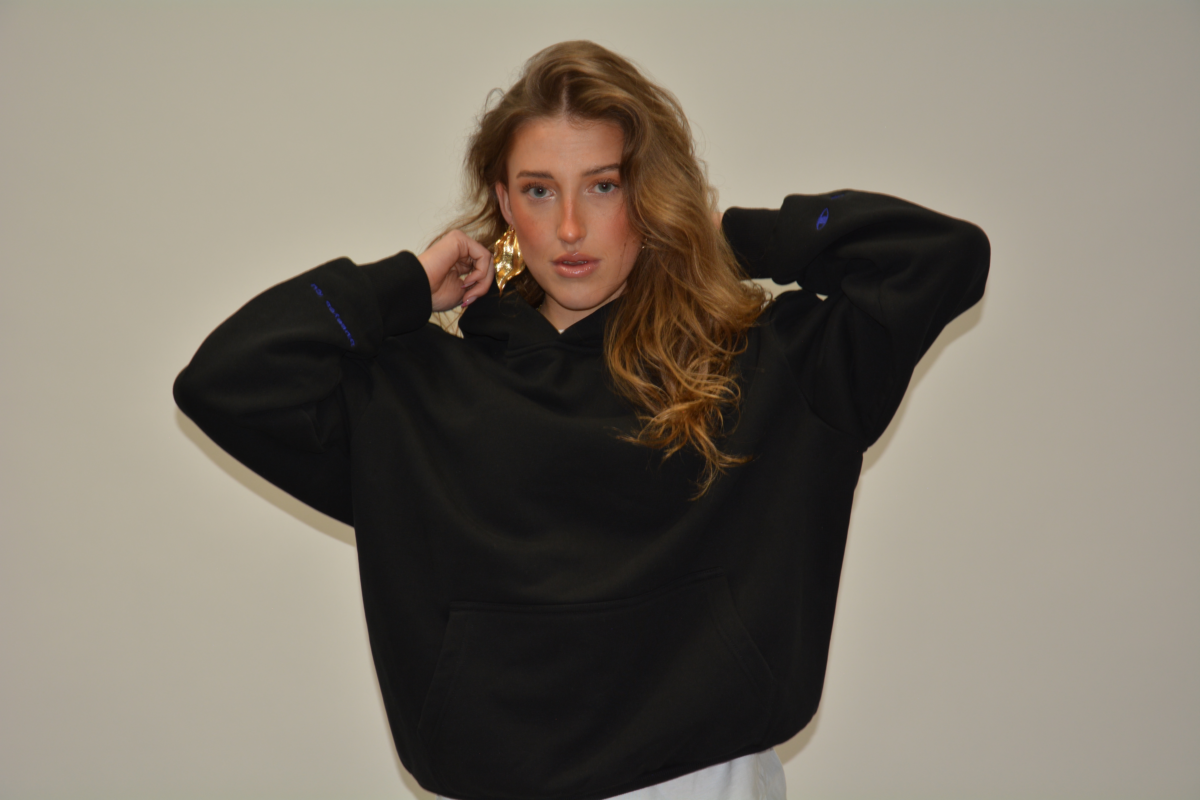 MY EYES CREW HOODIE