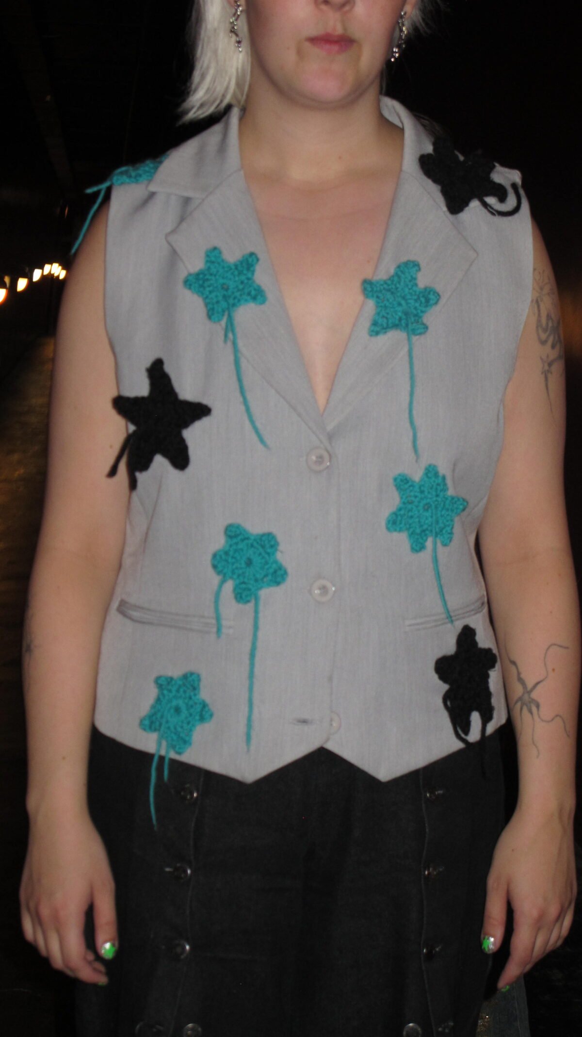 DONNASTAR CROCHET VEST