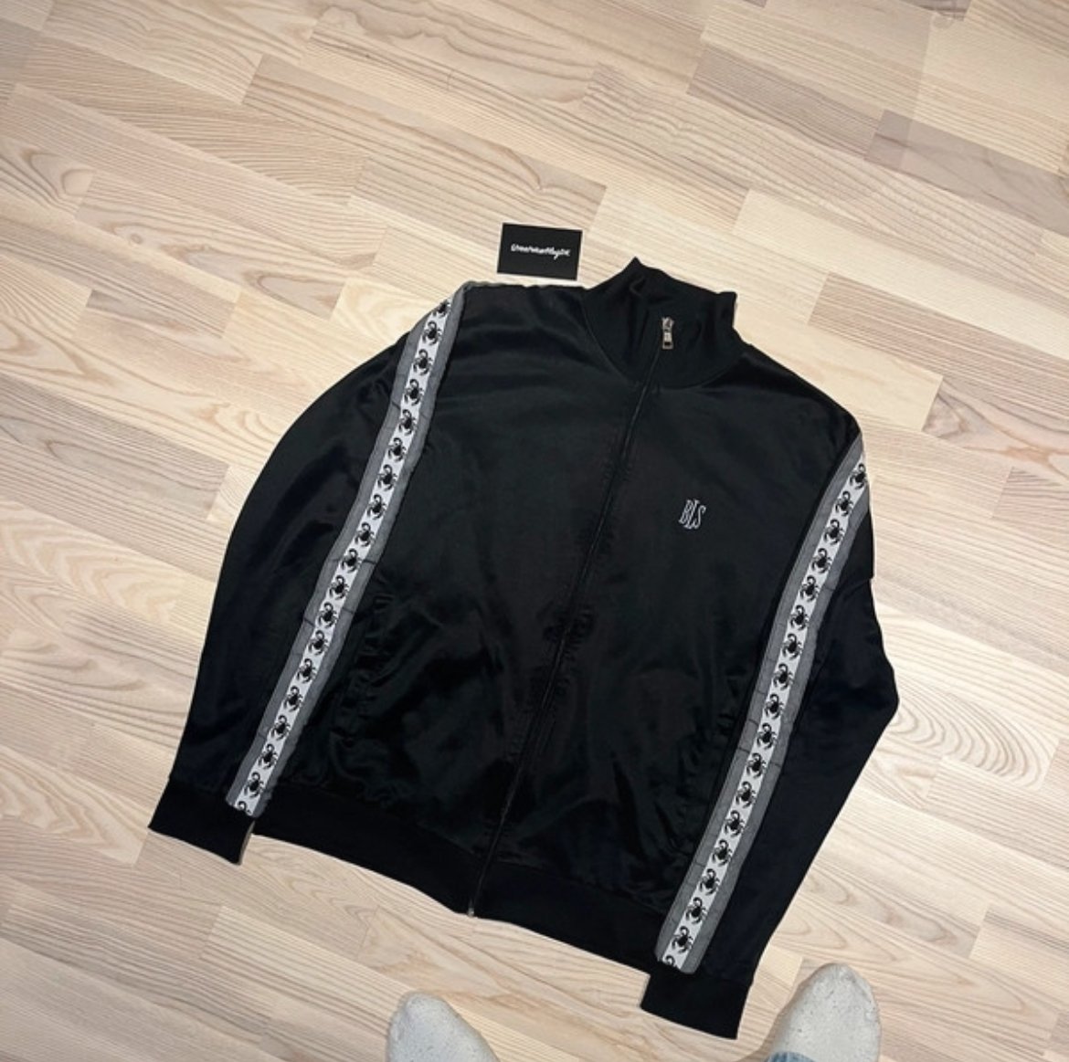 BLS Track Top