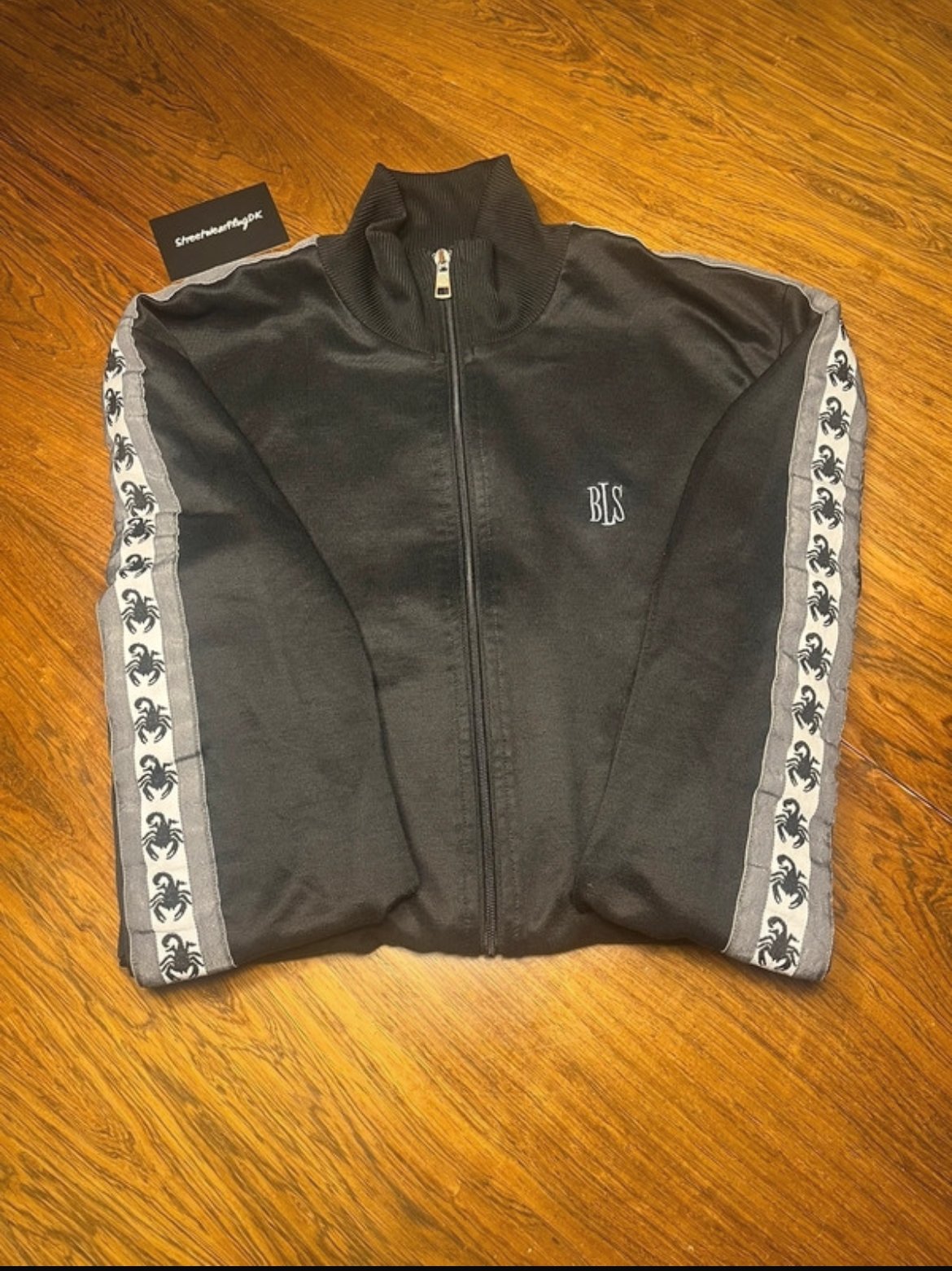 BLS Track Top