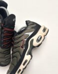 AIR MAX PLUS “WHITE SEQUOIA” 43EU