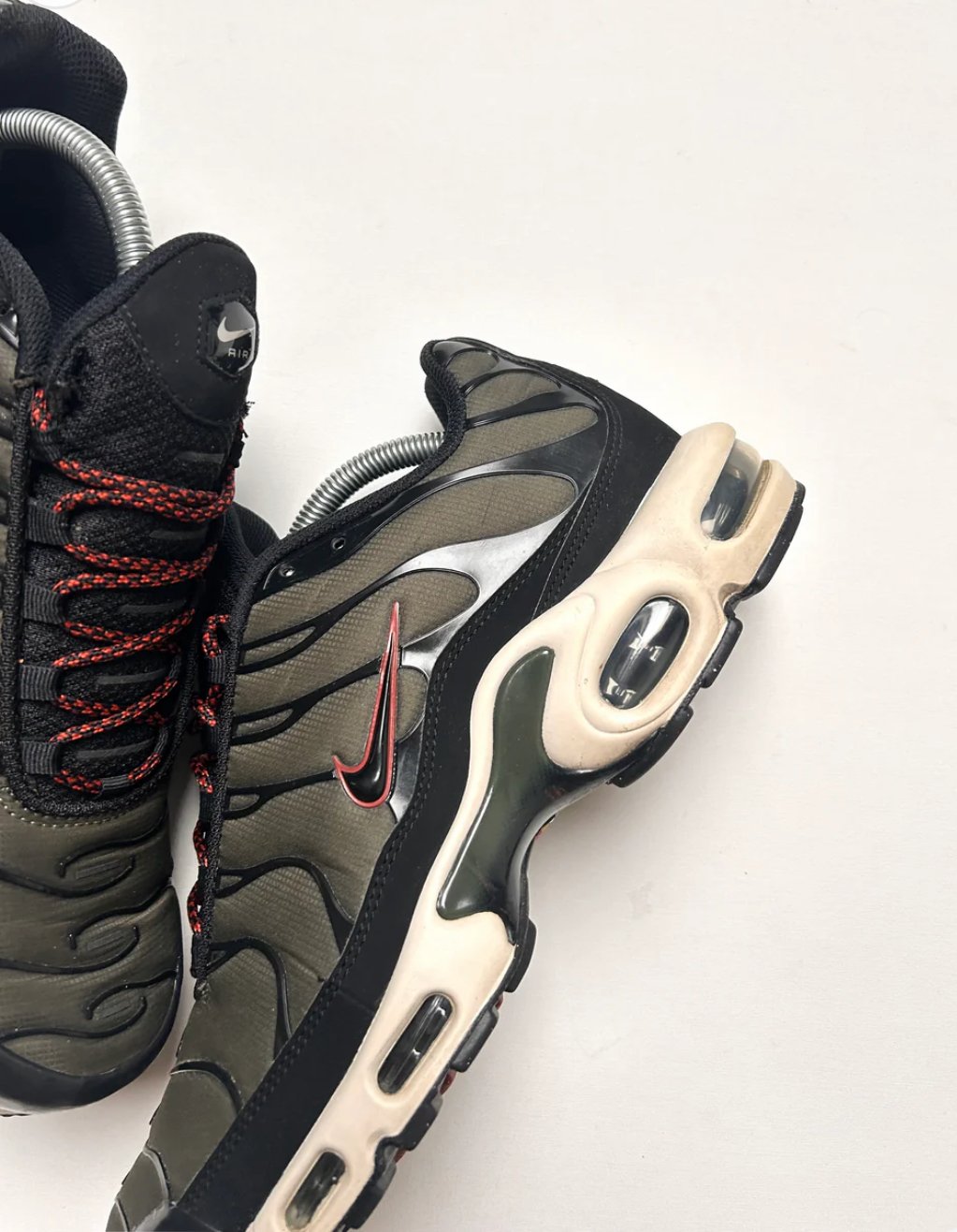 AIR MAX PLUS “WHITE SEQUOIA” 43EU