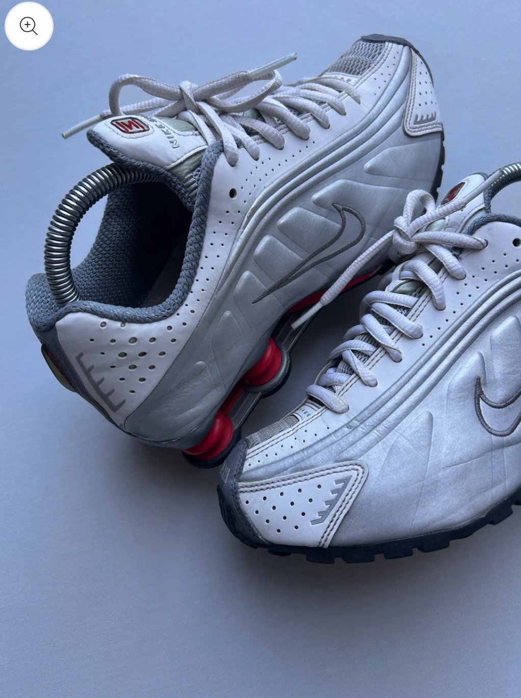NIKE SHOX R4 “SILVER/RED” 38,5EU