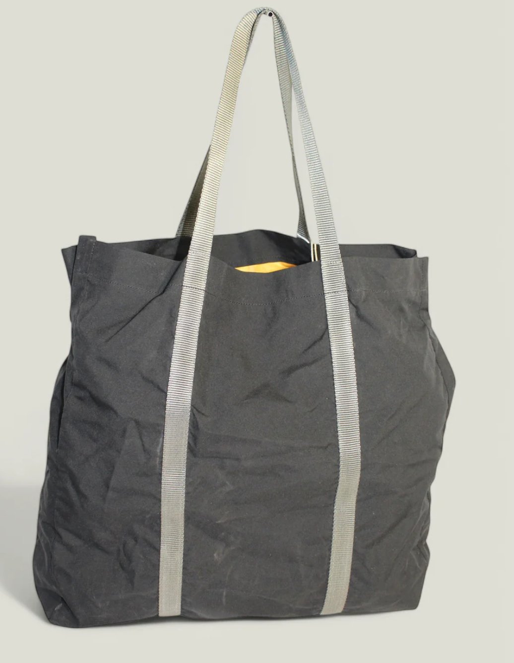 Preloved | PRADA Sport Totebag i Sort Nylon med Grå Remme