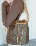 Preloved | LOUIS VUITTON Petit Noé Skuldertaske i Monogram Canvas (Lille)