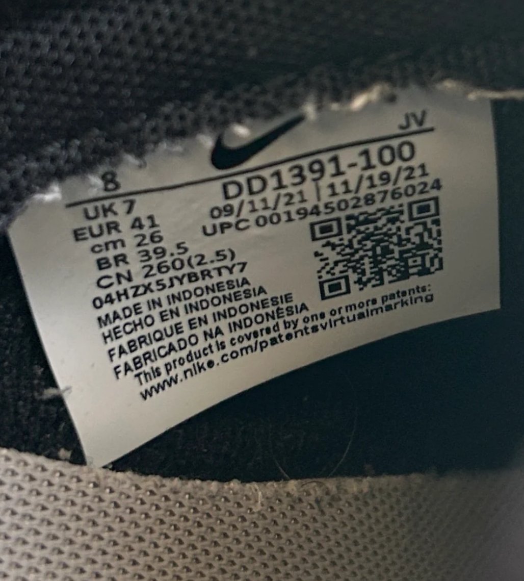 NIKE DUNK LOW “PANDA” 41EU