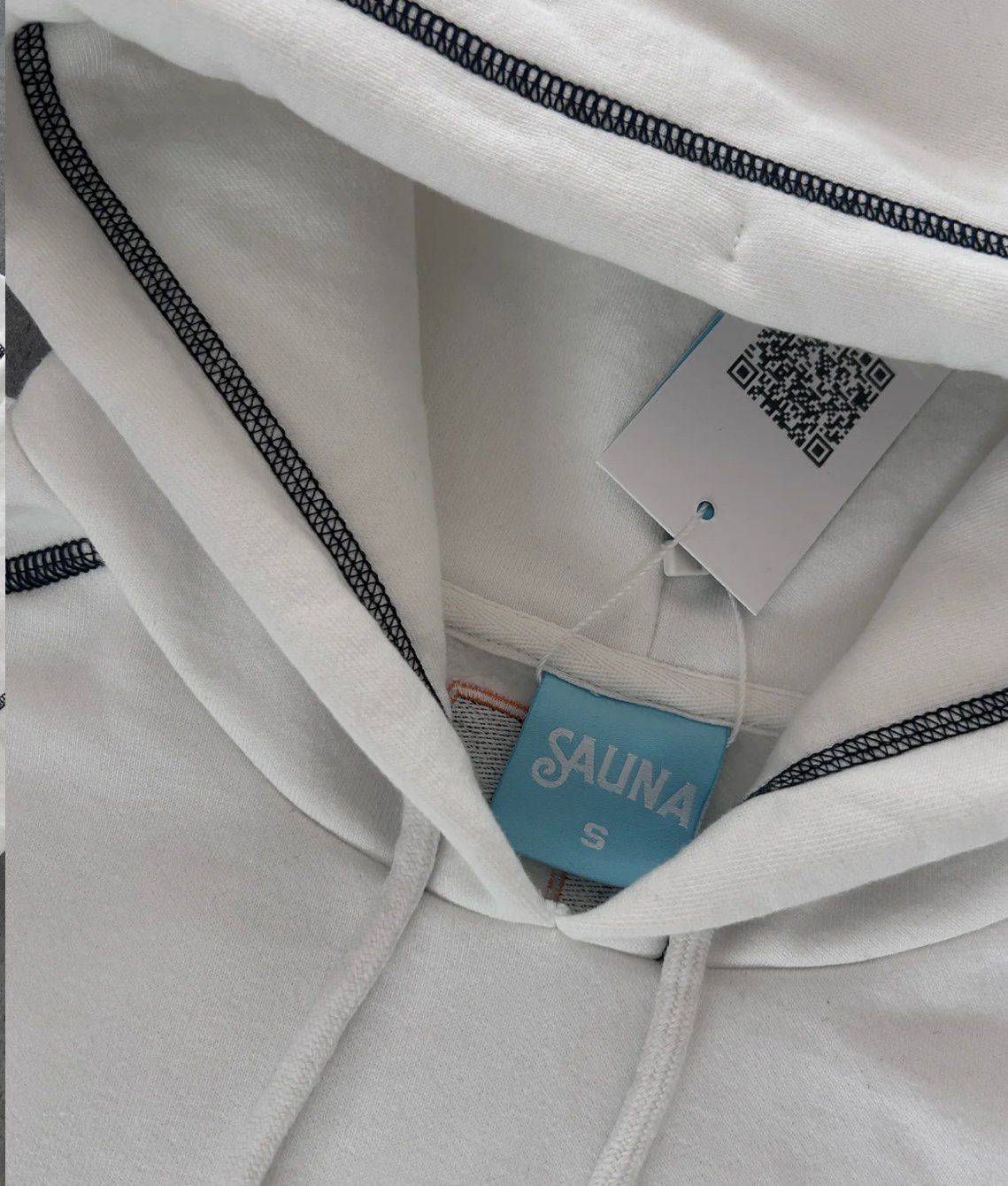 SAUNA WHITE STITCH HOODIE (S)